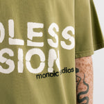 Camiseta Endless Vision Verde Oliva Desgastado | Camisetas Endless Dreams | Monoic Studios