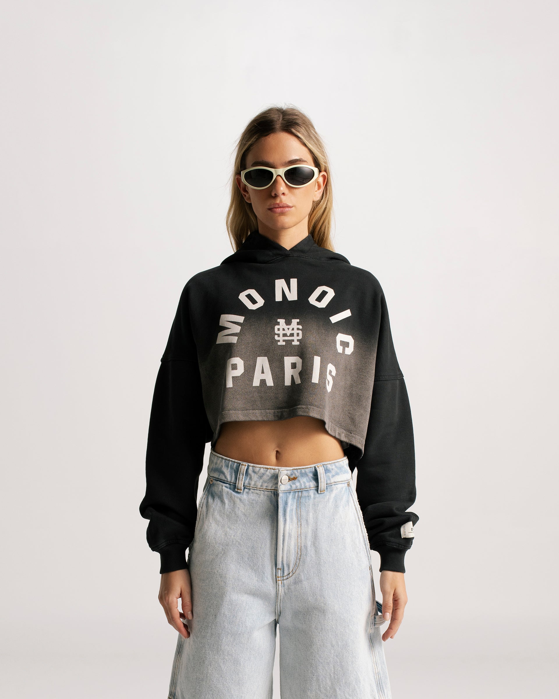 Cropped Hoodie Monoic Paris Negro Degradé | Hoodies Parisian Dreams | Monoic Studios