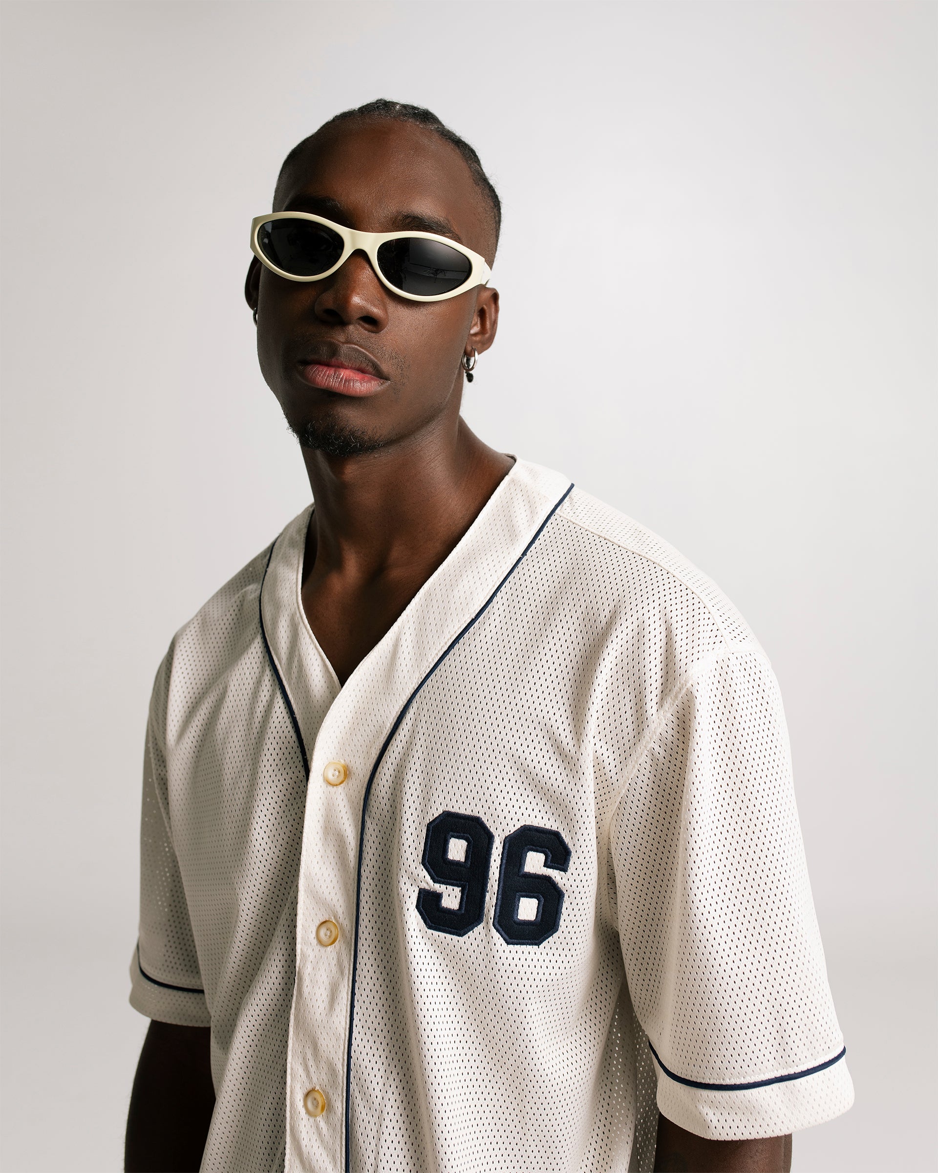 Baseball Jersey Blanco Hueso| Camisetas Parisian Dreams | Monoic Studios