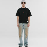 Camiseta Boxy Fit Don't Look - Negro Oscuro