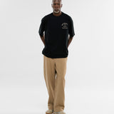 Camiseta Oversized Dreamers Club - Negro Oscuro