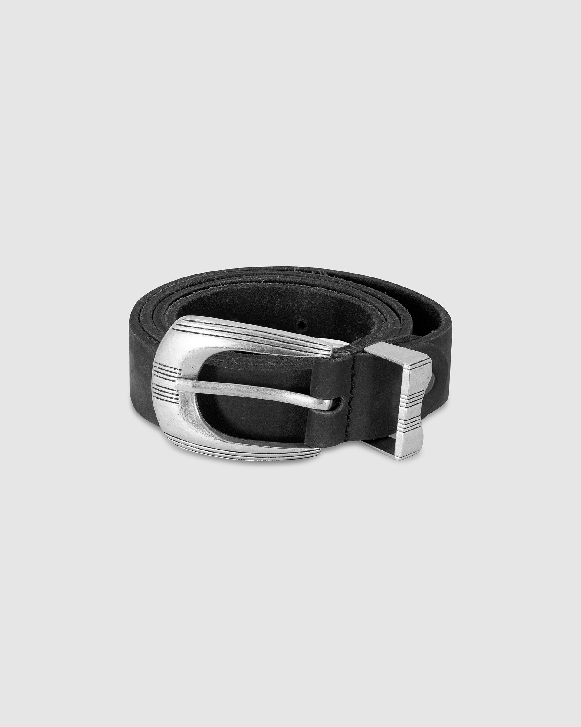 Cinturón Western cuero negro con hebilla metálica vintage | Accesorios MONOIC Studios