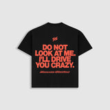 Camiseta Boxy Fit Don't Look - Negro Oscuro