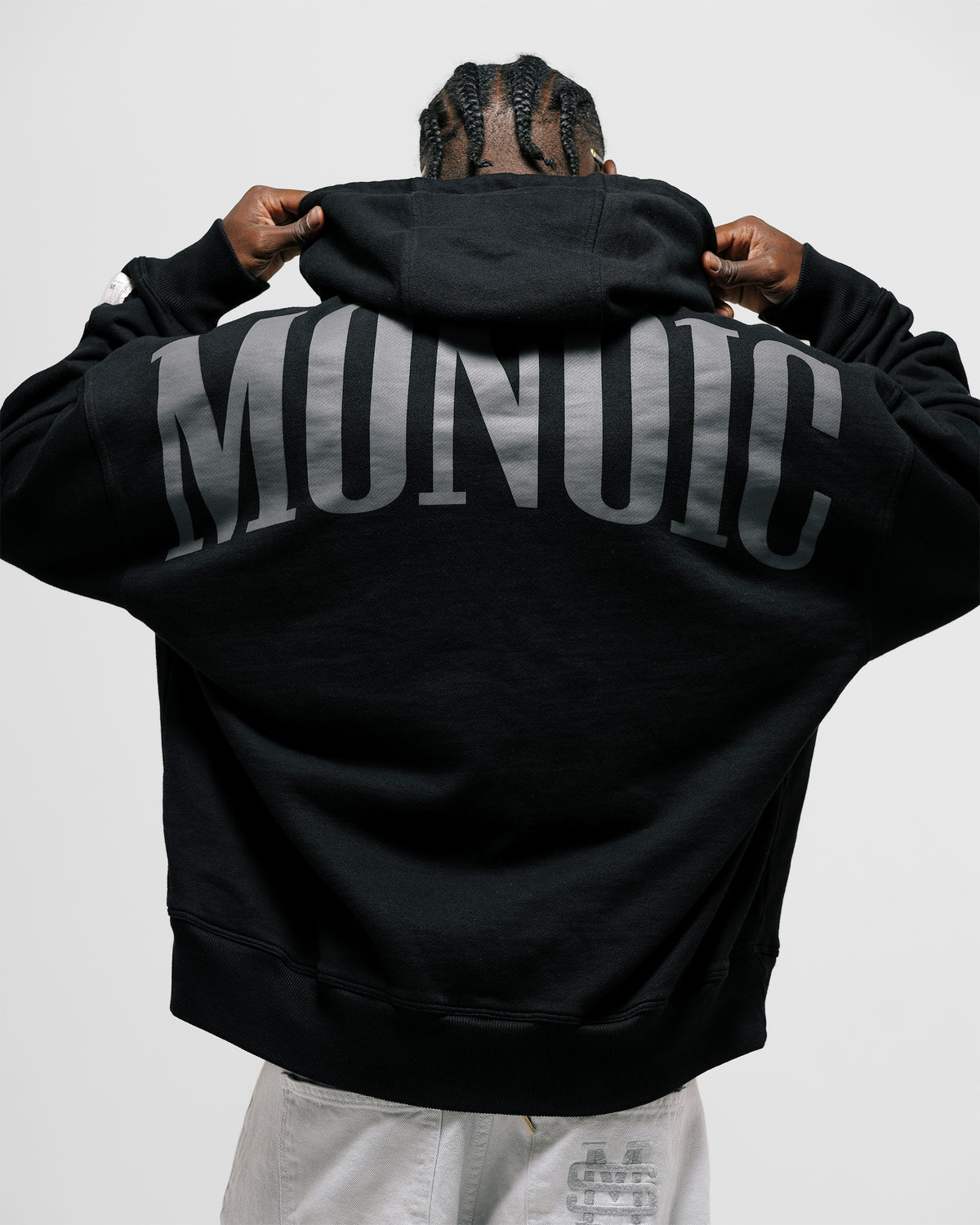 MONOIC | Premium Streetwear hecho en Colombia – MONOIC SAS